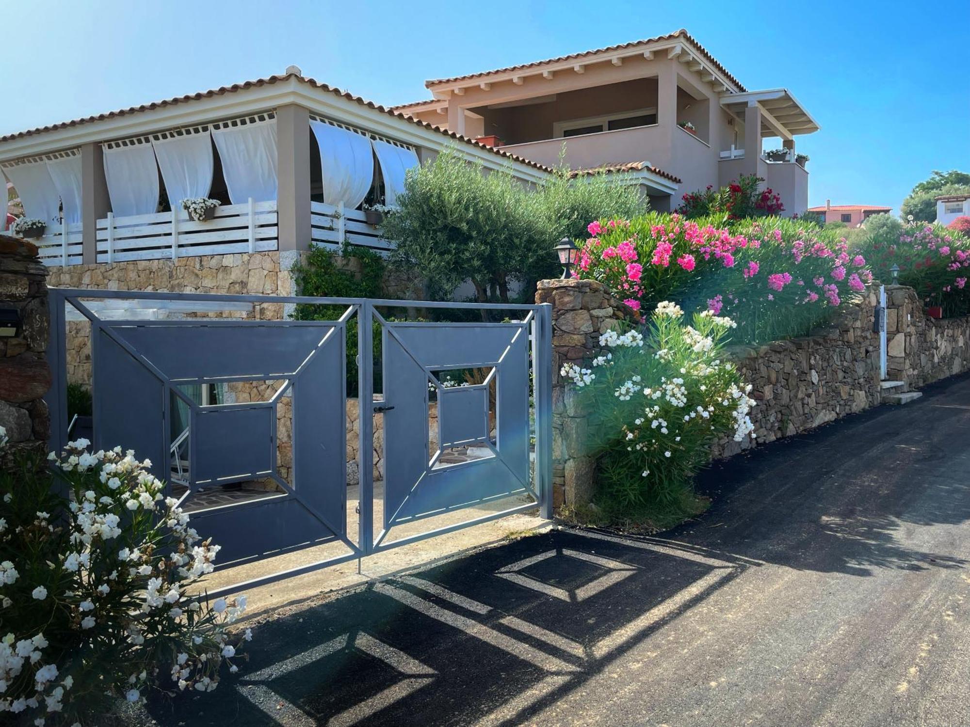 La Pecora Nera B&B Budoni Exterior foto